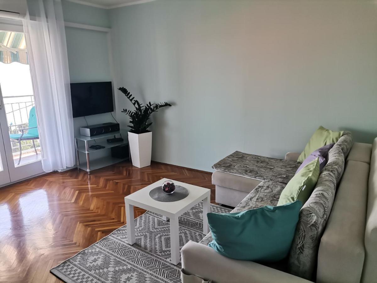 Sunshine Apartment